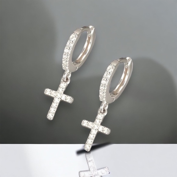 Cz .925 Sterling Silver Huggies Earrings - Picture 1 of 3
